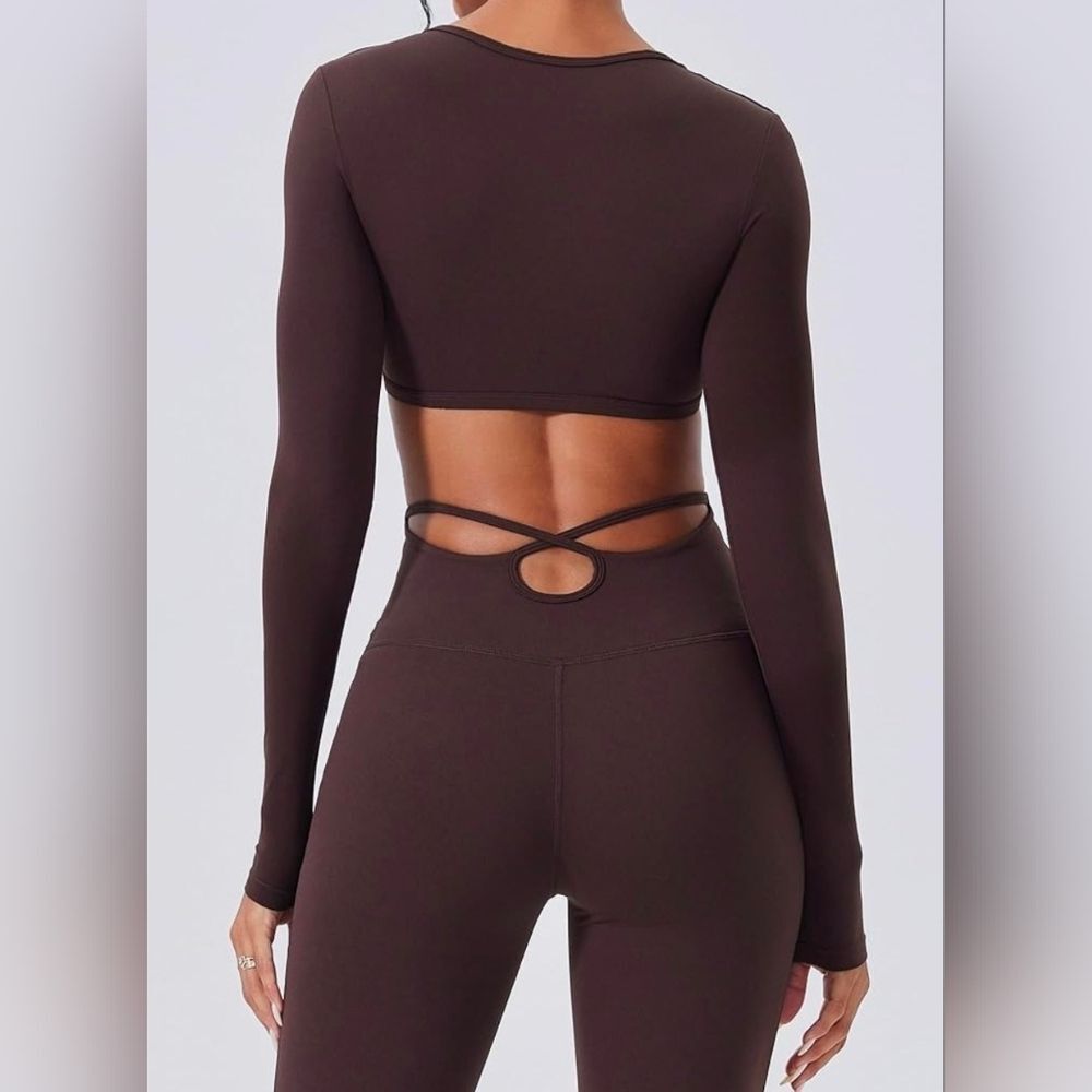💬🩵🅰️NWOT Brown Crisscross Cropped Long Sleeve Top Large - Picture 4 of 16